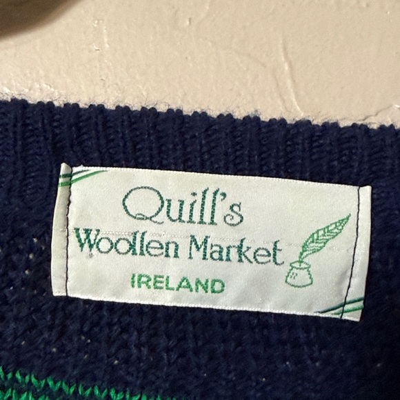 Quill’s woollen market Ireland shamrock print knit sweater stretch no size tag - Picture 3 of 5